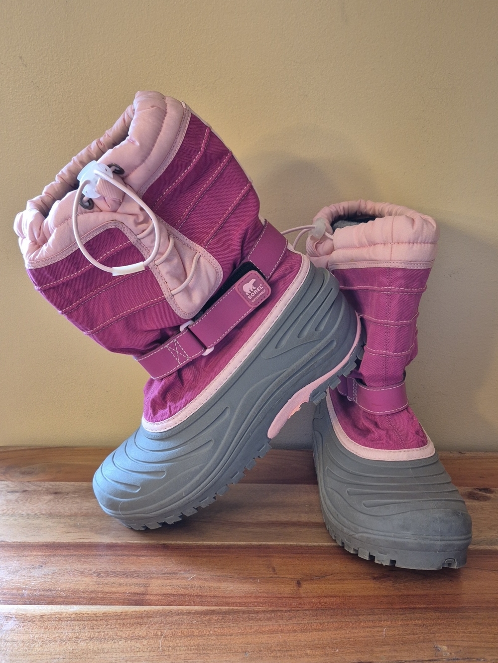 Women's Sorel Pink Snow Trooper Winter Boots - Sz. 6